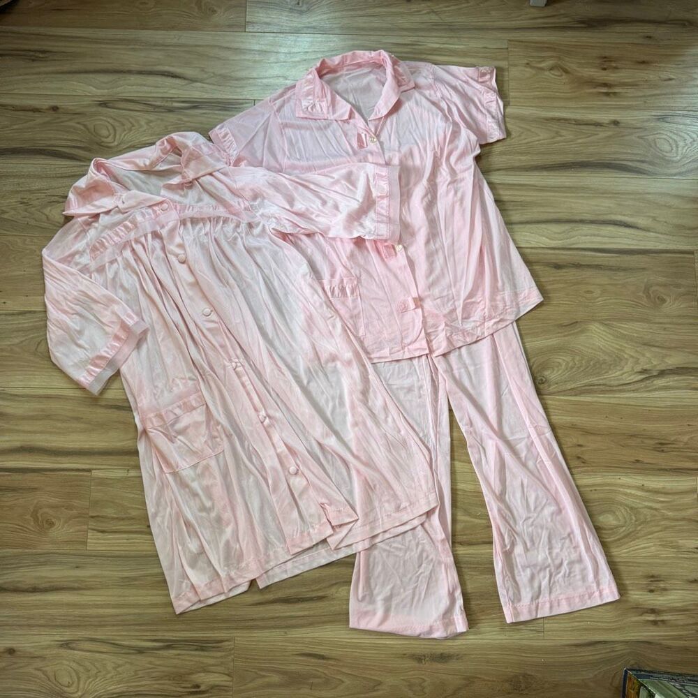 NIB Vintage 1960s Henson Kickernick Pink Pajama Robe Set Size S(36)